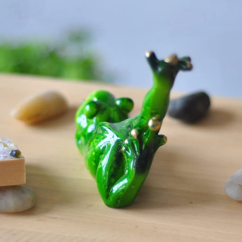 Resin 3D Craft Frog Figurine Office Desktop Decoration Collectible Ornament